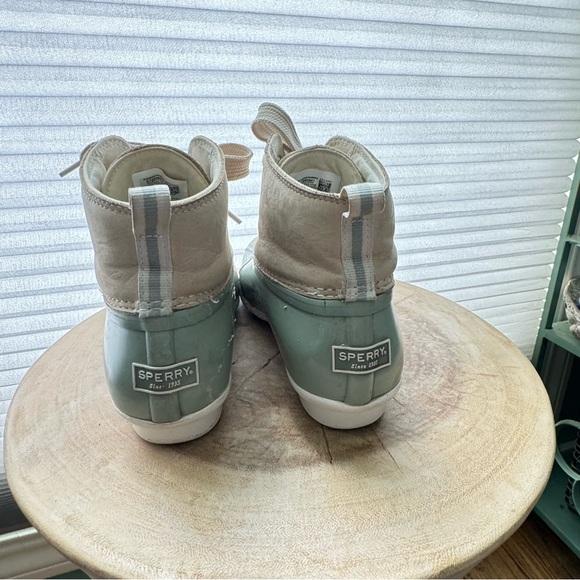 Sperry Women's Saltwater 2-Eye Duck Boots - Ivory/Sage Size 9, Galoshes, Lace Up - Picture 7 of 12